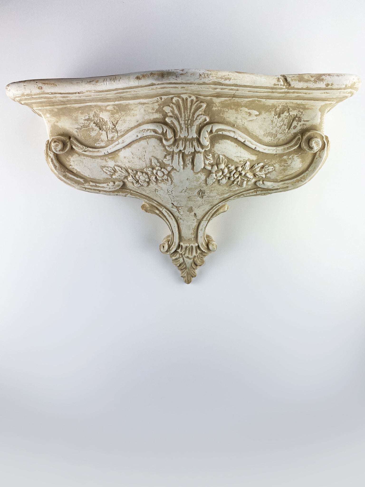 Vintage Victorian Flowers and Shell Bracket